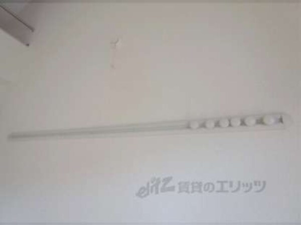 ハンガーフック(壁掛け便利です)