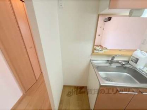 冷蔵庫置場