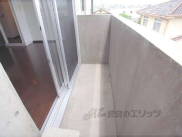 ベランダ(洗濯物が干せます。)