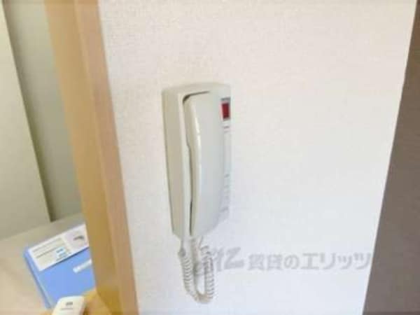 インターホン
