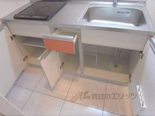 キッチン(下部収納)
