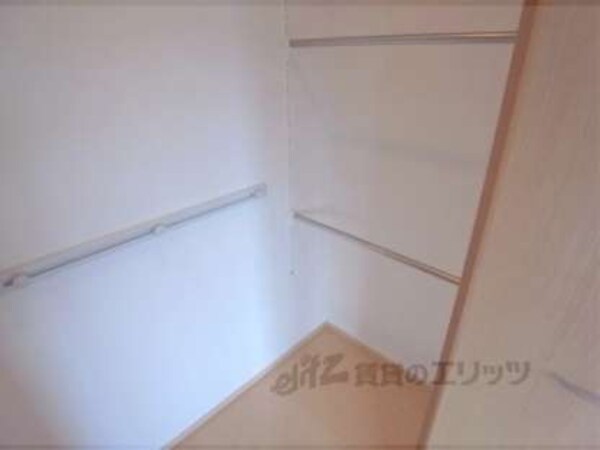 収納(ウォークインクローゼット)