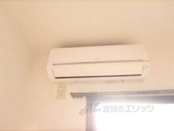 エアコン(備え付けです)