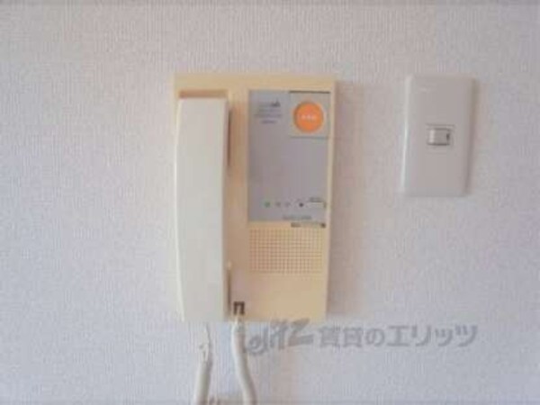 インターホン