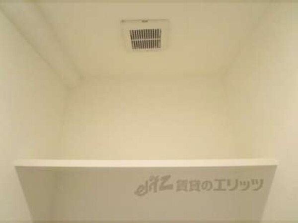 収納上部