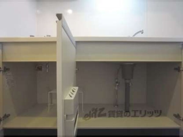 キッチン下収納