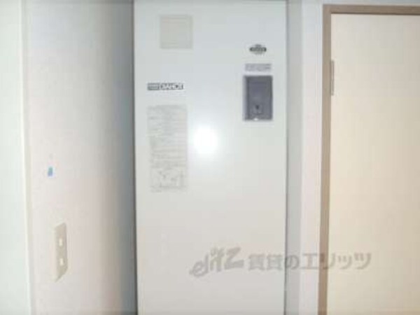 電気温水器