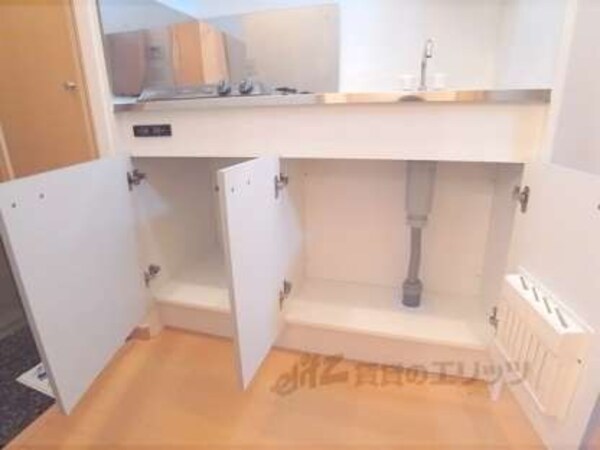 キッチン下収納