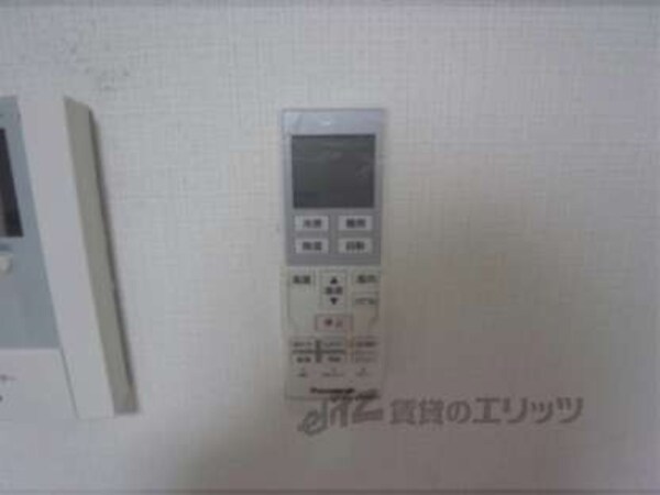 エアコンリモコン