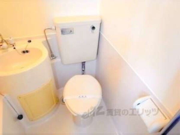 トイレ(ユニットバスのトイレです)