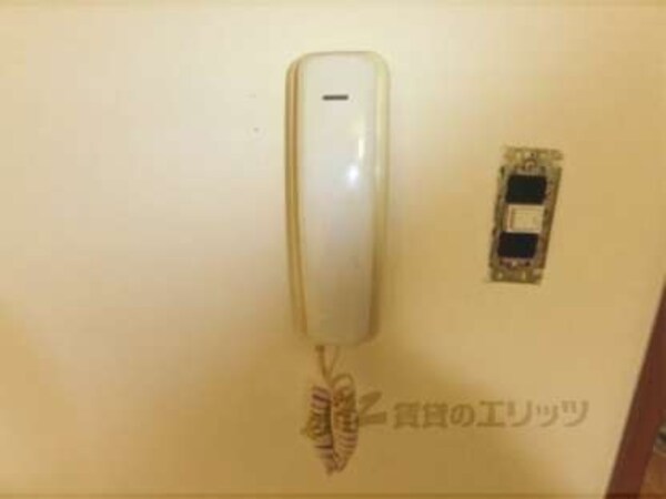 インターホン