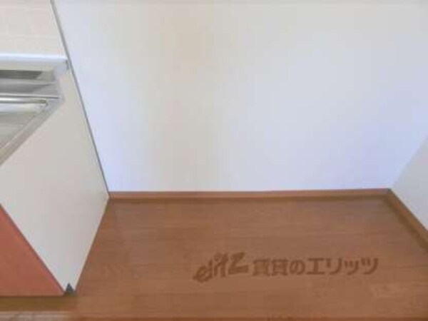 冷蔵庫置場