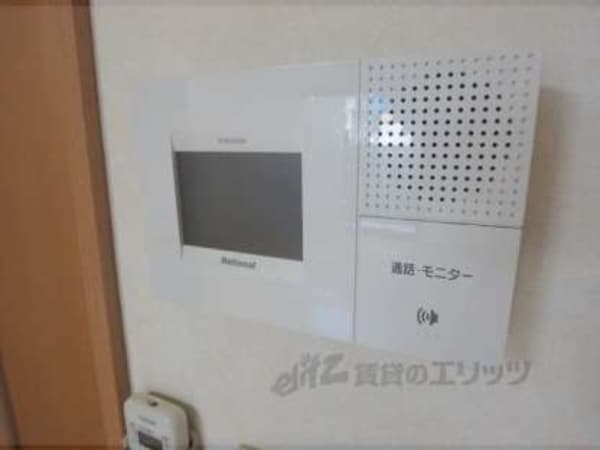 ＴＶドアホン(防犯面も安心です。)
