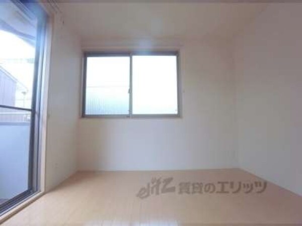 洋室(7.5帖のお部屋)