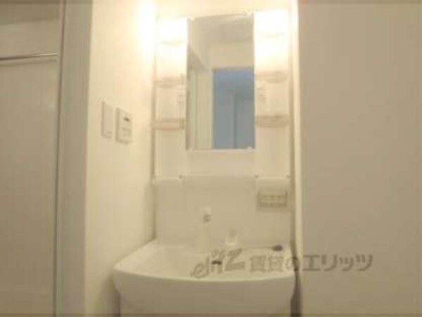 洗髪洗面台