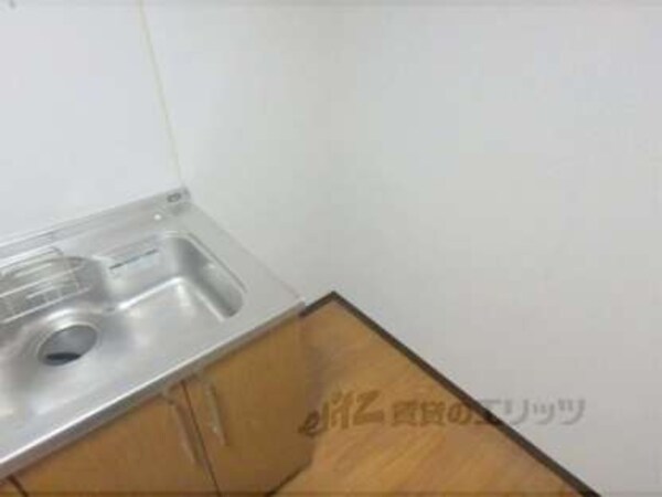 冷蔵庫置場(冷蔵庫付き)