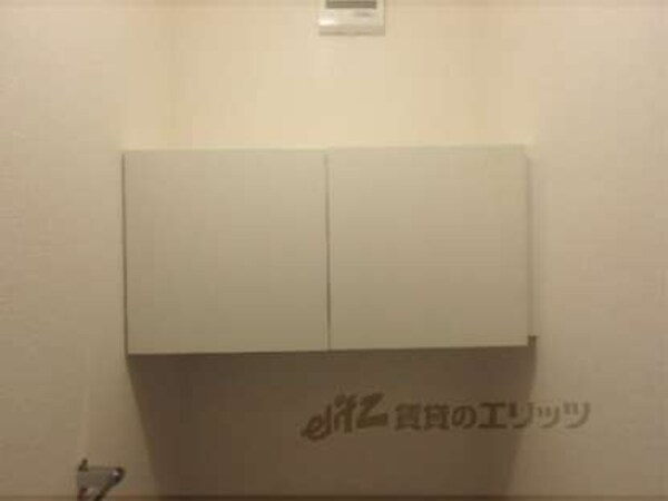 トイレ棚