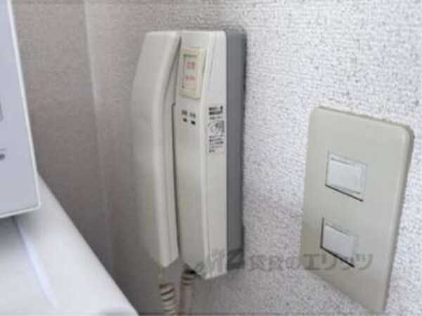 インターホン