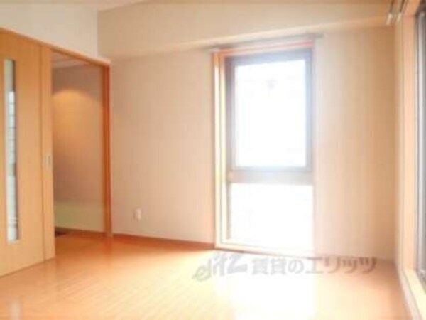 居室(洋室７帖です)