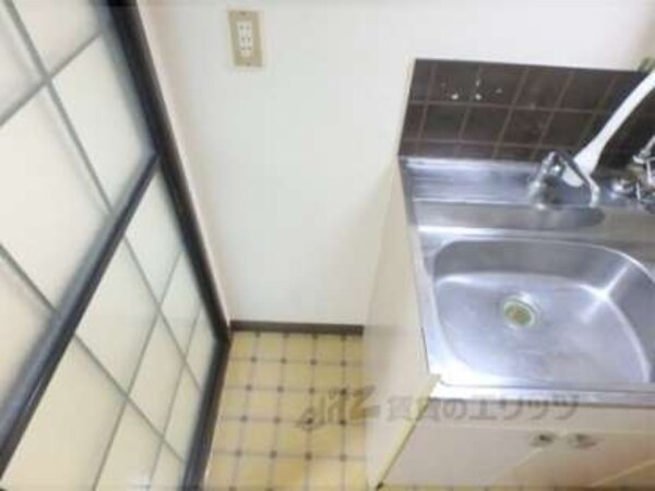 冷蔵庫置場