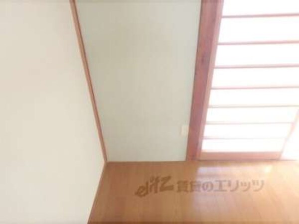 冷蔵庫置場
