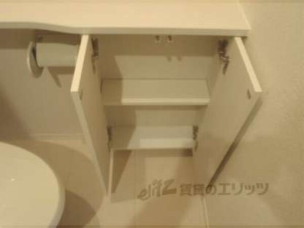 トイレ収納