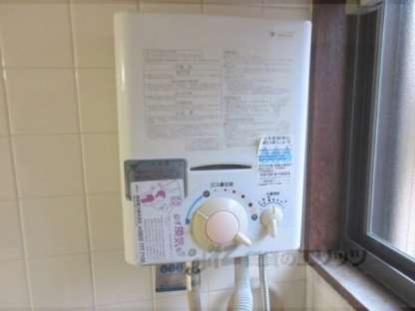 瞬間湯沸かし器