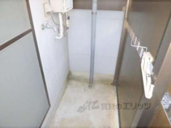 洗濯機置場