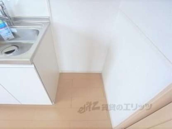 冷蔵庫置場