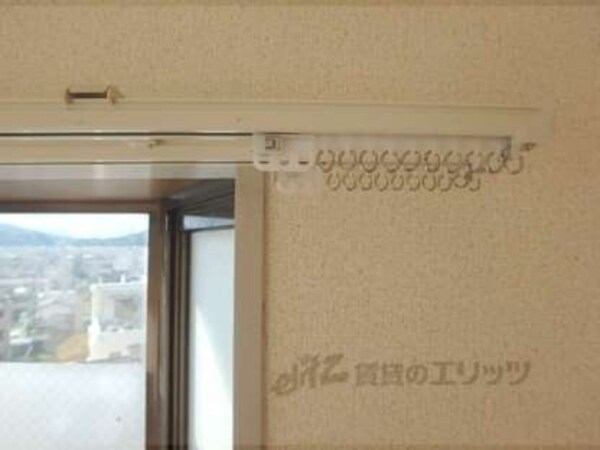 カーテンレール