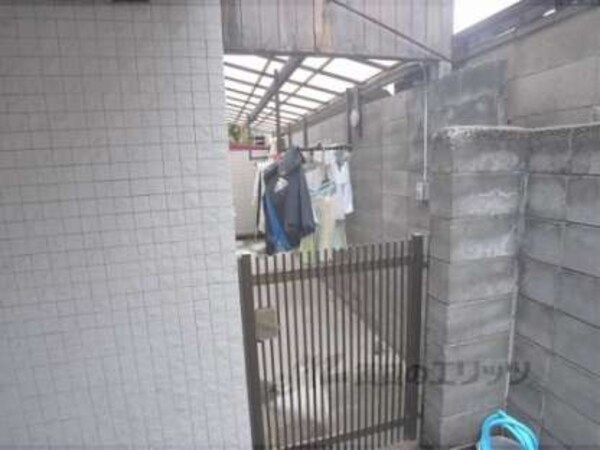 共用洗濯干し場