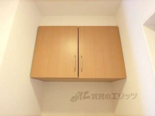 収納(下駄箱の上にあります)