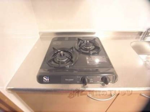 キッチン(2口コンロ)