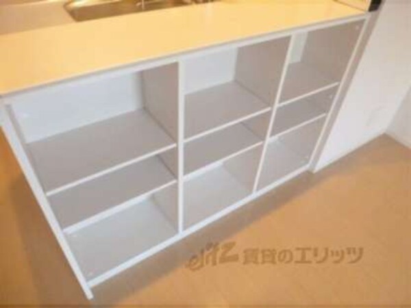 カウンター収納