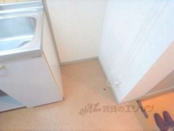 冷蔵庫置場