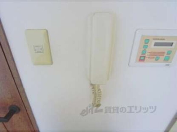 インターホン