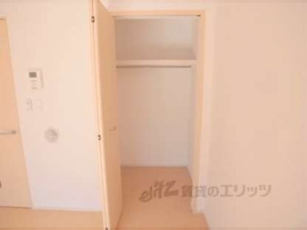 収納(上段・下段に分けて収納して頂けます。)