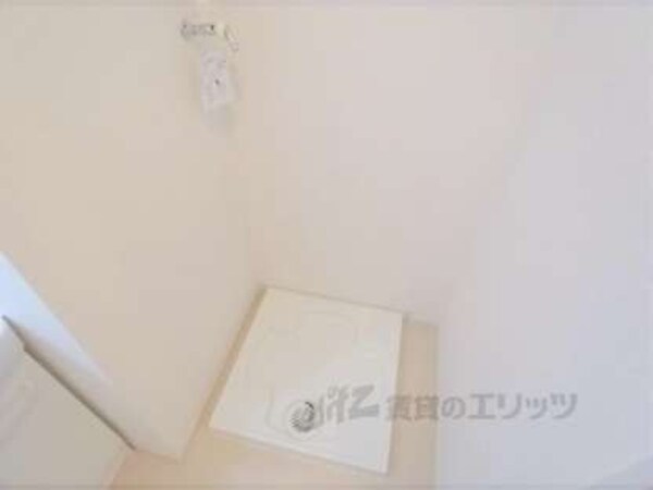 洗濯機置場(室内に洗濯機が置けます。)