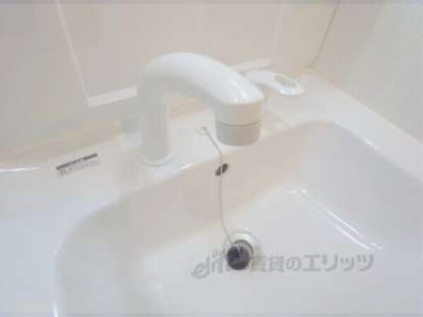 洗面所(シャワー機能付きです。)