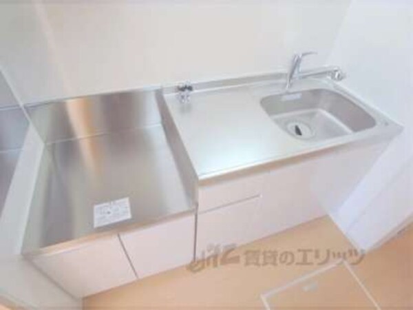 キッチン(作業台もあり、とても広いキッチンです。)