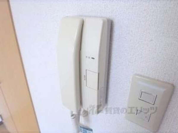 インターホン