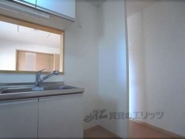冷蔵庫置場