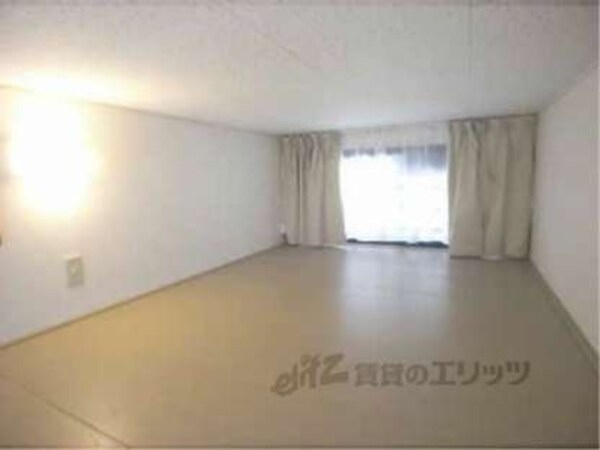 居室(ロフトになっています)