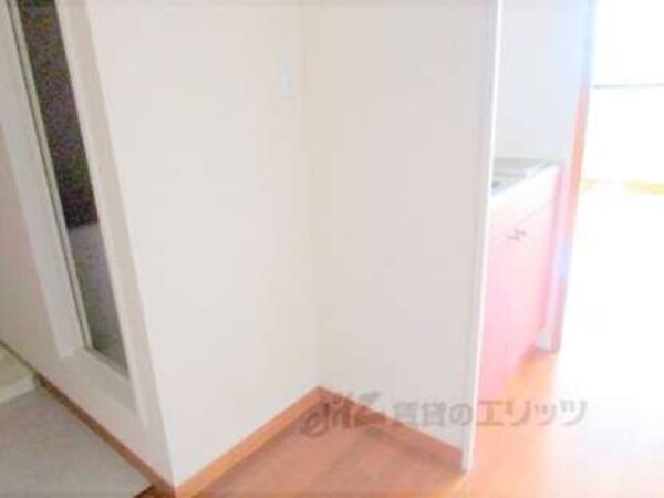 冷蔵庫置場
