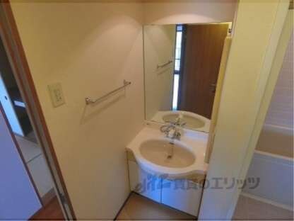 レックスガーデン大津南郷リオの洗面所