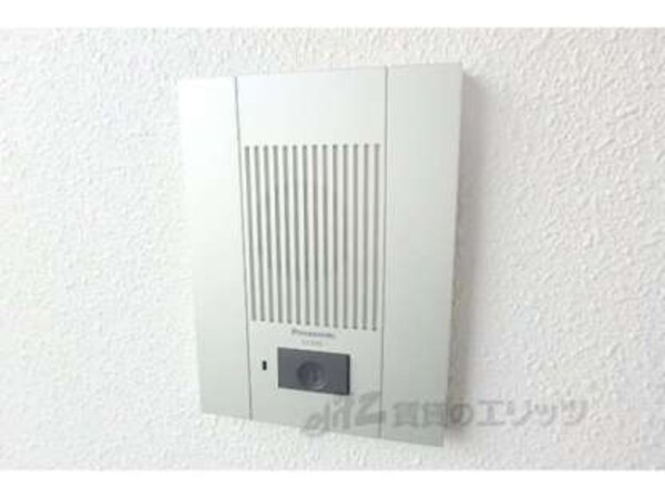 玄関インターフォン