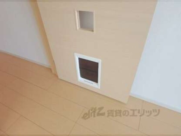 ペット用小窓