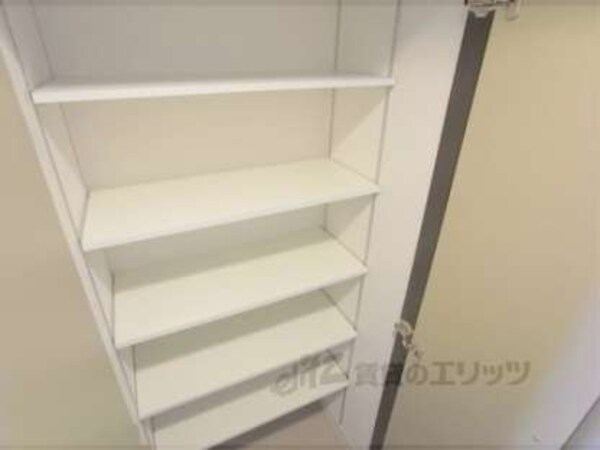下駄箱(302号室のコピー)