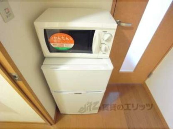 冷蔵庫、電子レンジ