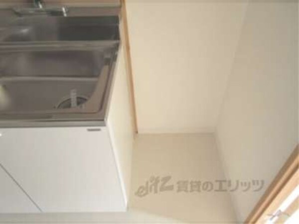 冷蔵庫置場